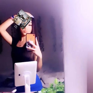 Meet your Posher, Dana